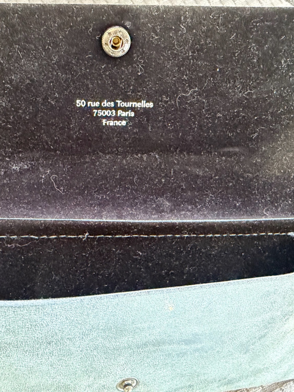 Tarian Paris Leather Eyeglass Case - Picture 3 of 5